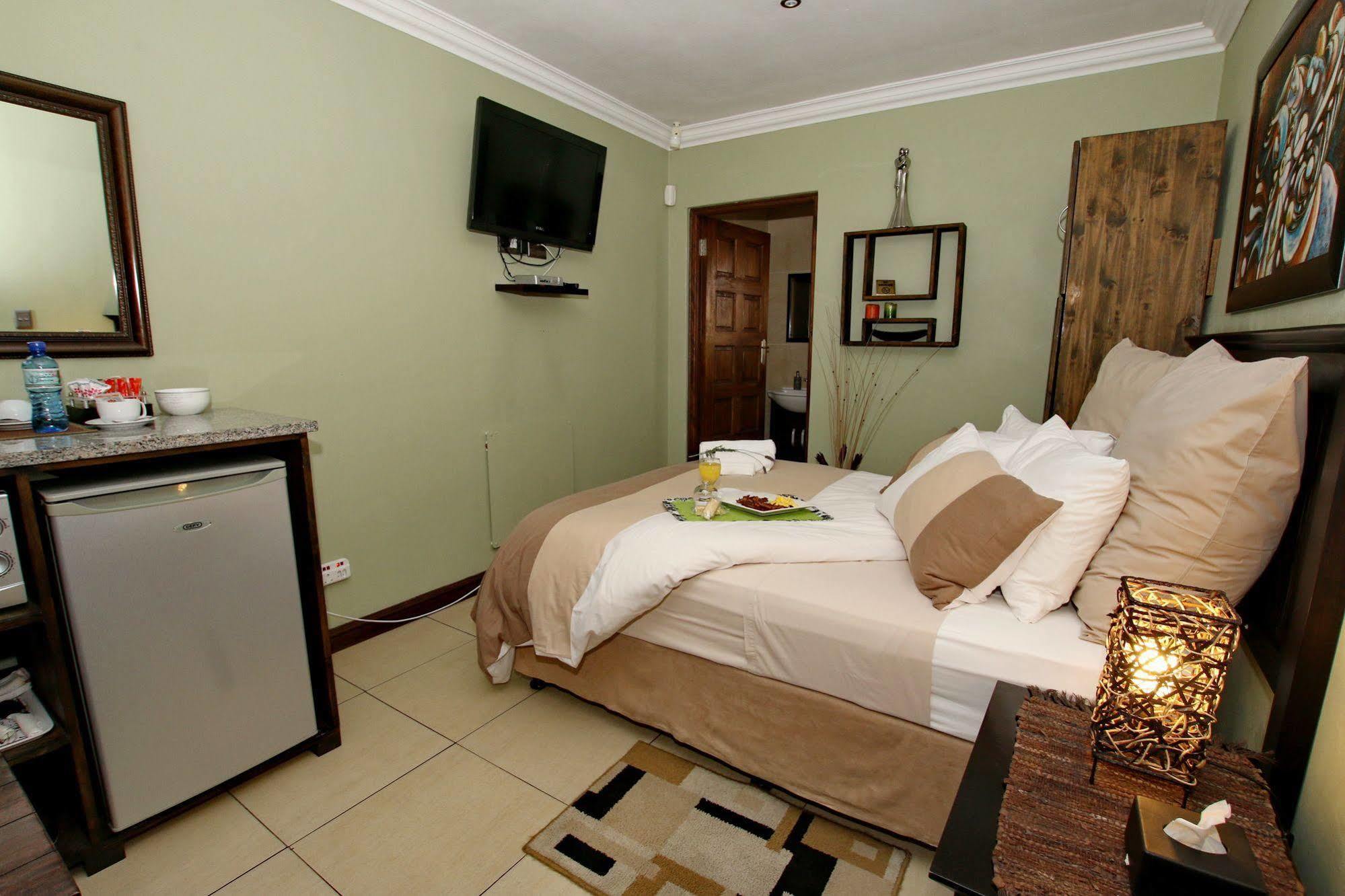 Summer Garden Guest House Benoni Exterior foto